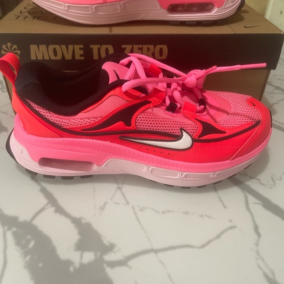 New Woman Air Max Bliss  Size 8 - Picture 2 of 8